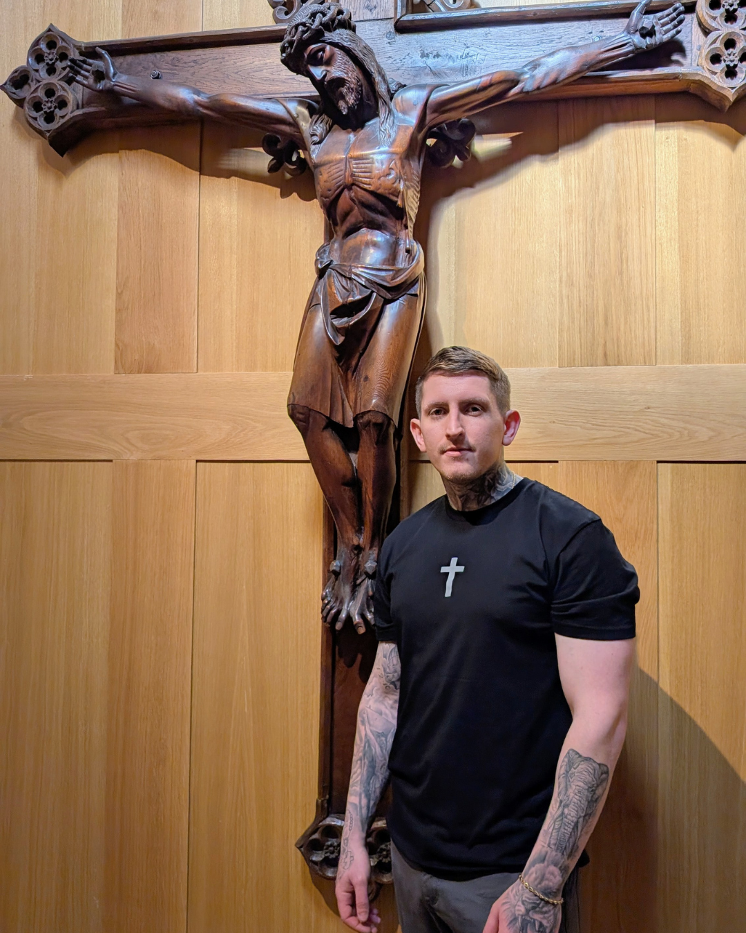 Cross Tshirt